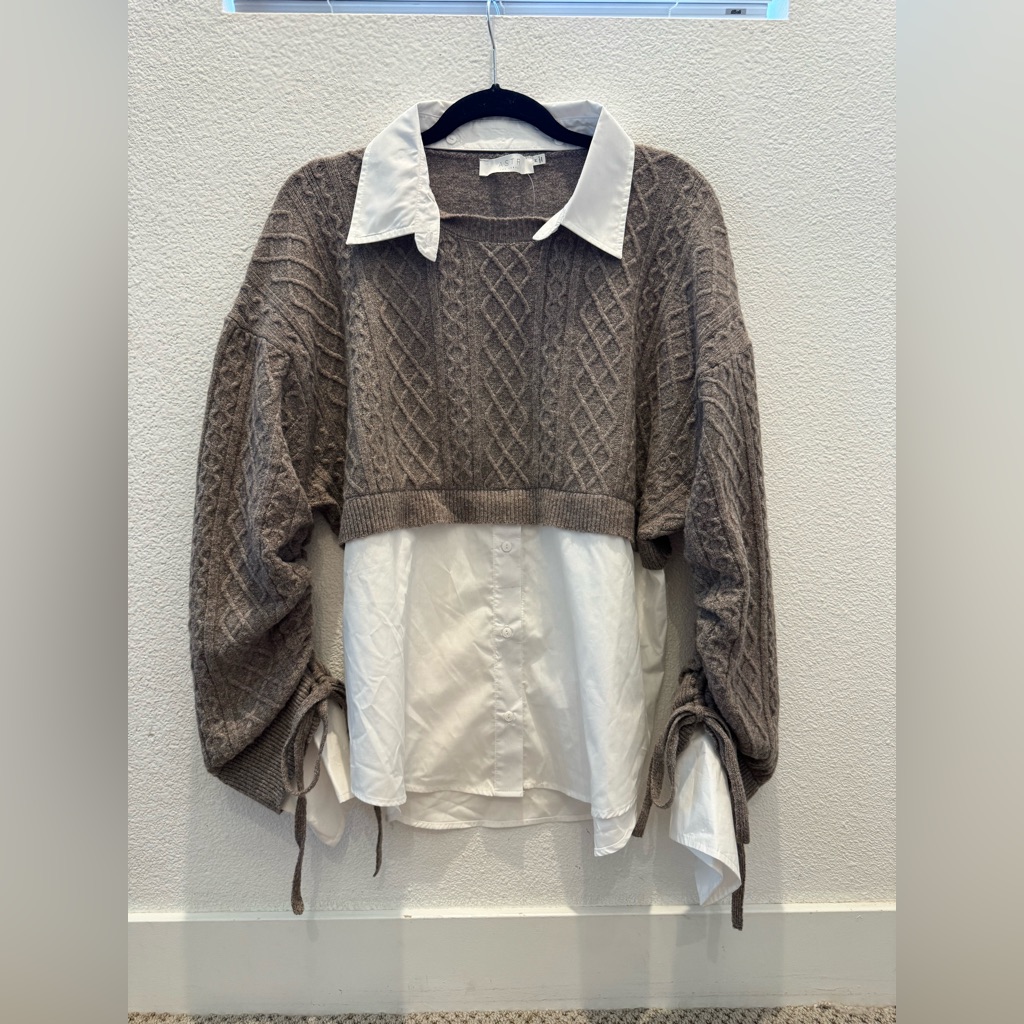 Nwt - Astr The Label Carol Mixed Media Sweater